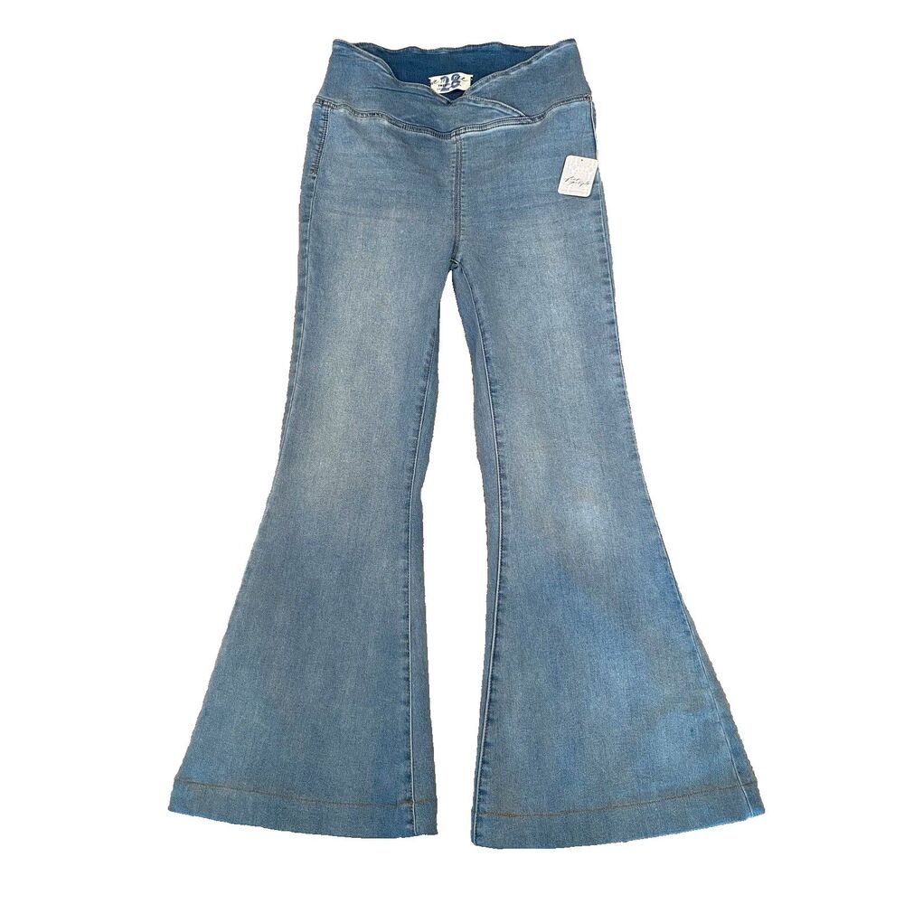 NWT We The Free Free People Jeans Women 28 Blue Venice Beach Flare Stretch Denim